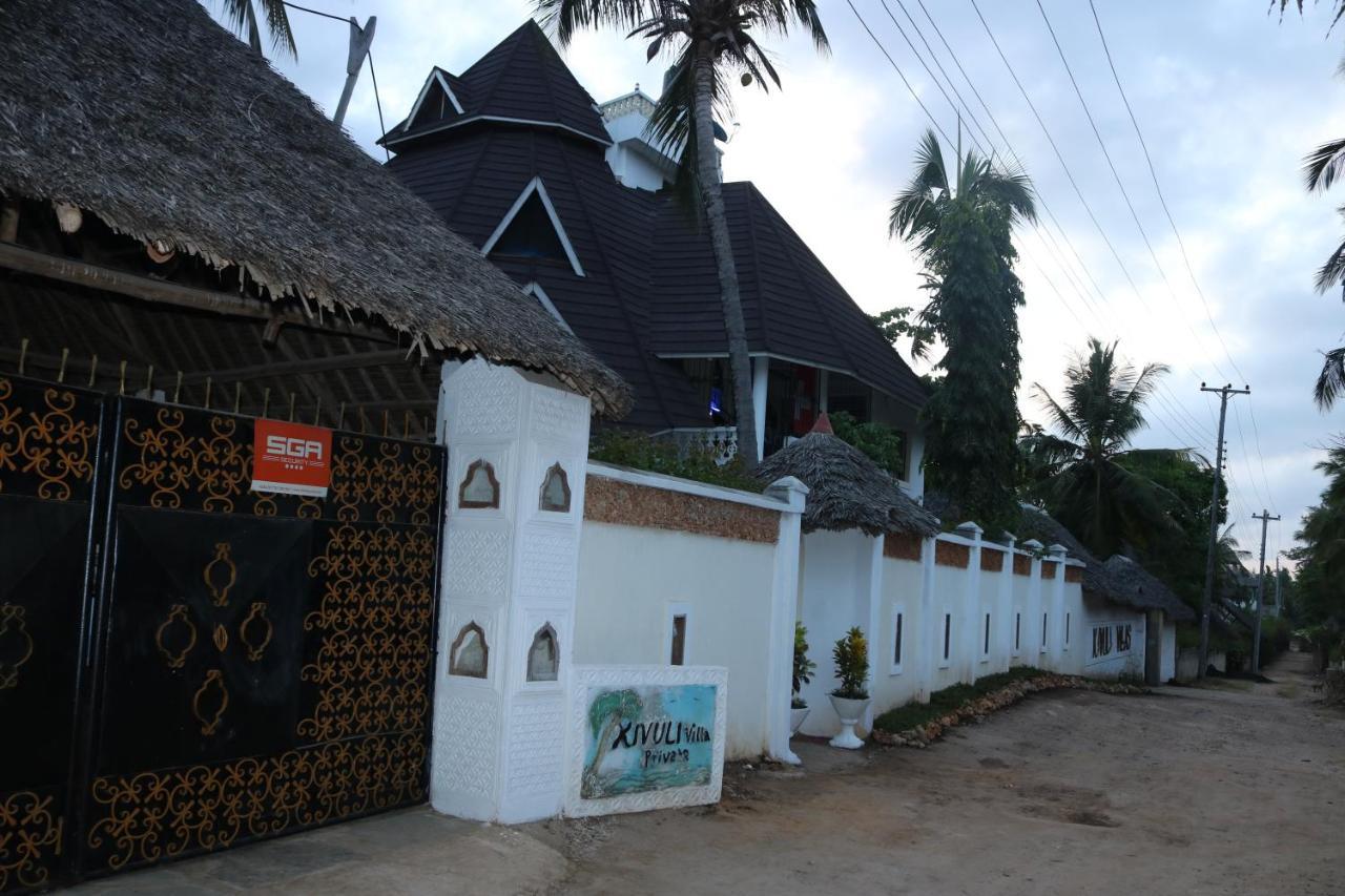 Room In Guest Room - A Wonderful Beach Property In Diani Beach Kenyaa Dream Holiday Place Mombaça Exterior foto